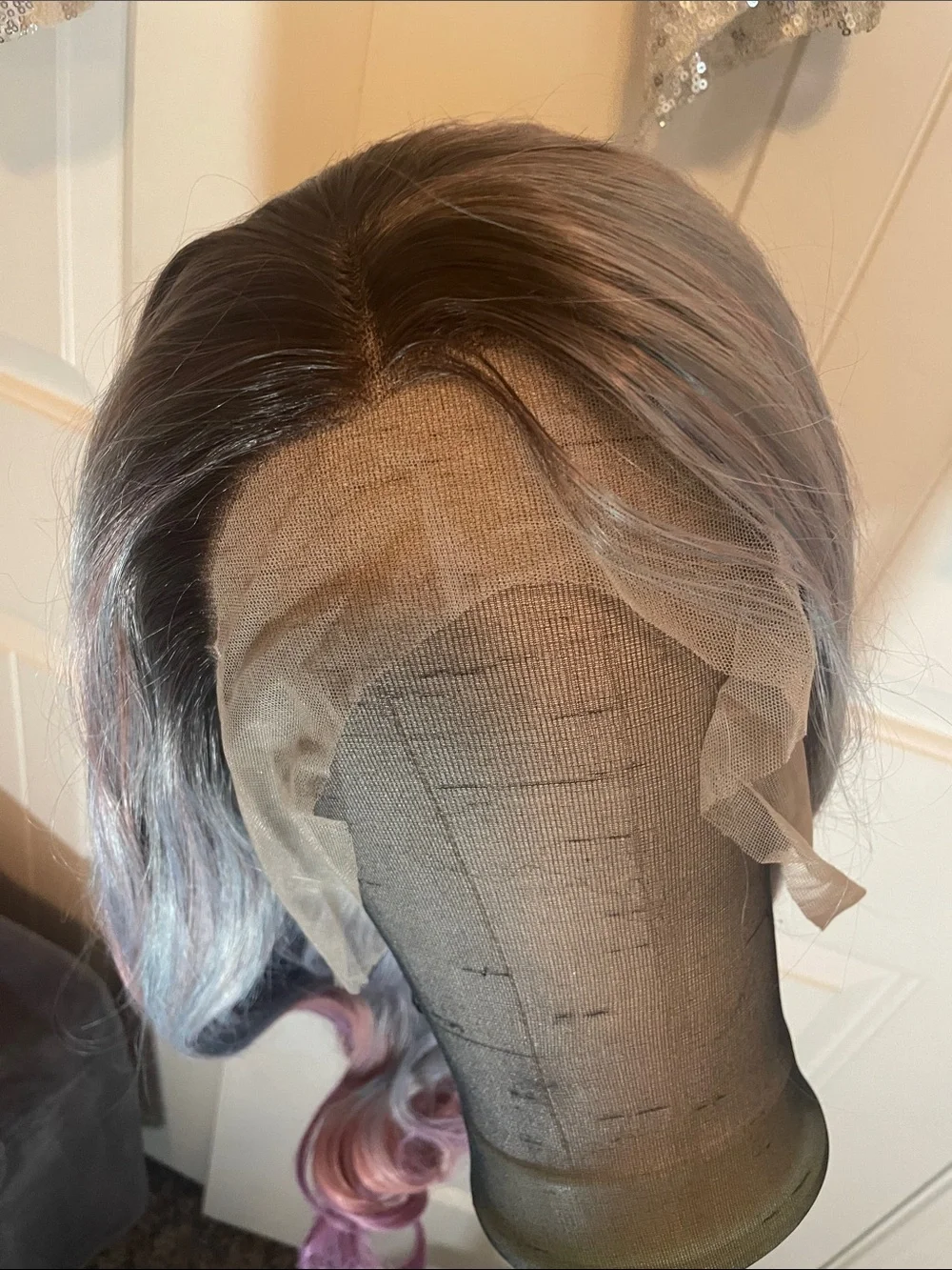 13X6 Lace Front Deluxe Wig Cap with Multi-Color Synthetic Wig